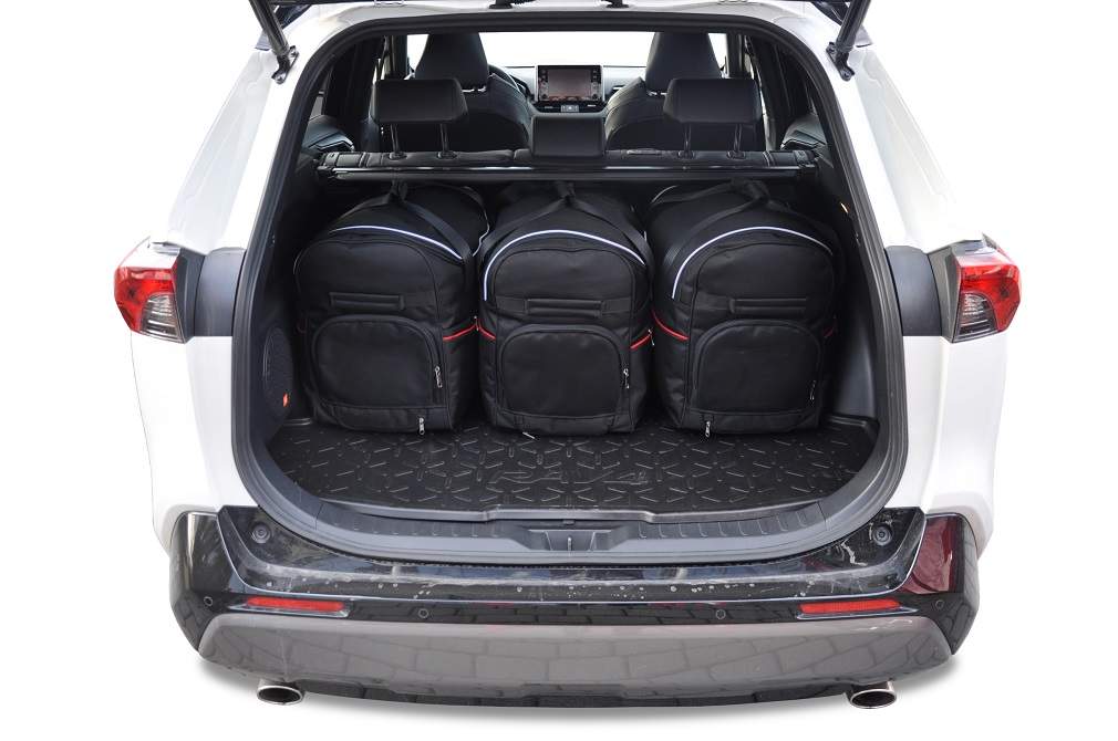 Torby KJUST SPORT do Suzuki Across Plug-In Hybrid I (A5Z) — torby wyjmowane z bagażnika krok po kroku