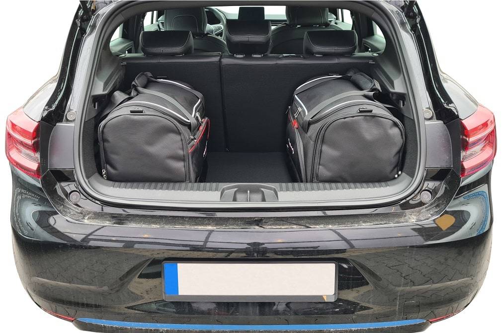 Torby KJUST SPORT do Renault Clio Hatchback Hybrid V — torby wyjmowane z bagażnika krok po kroku