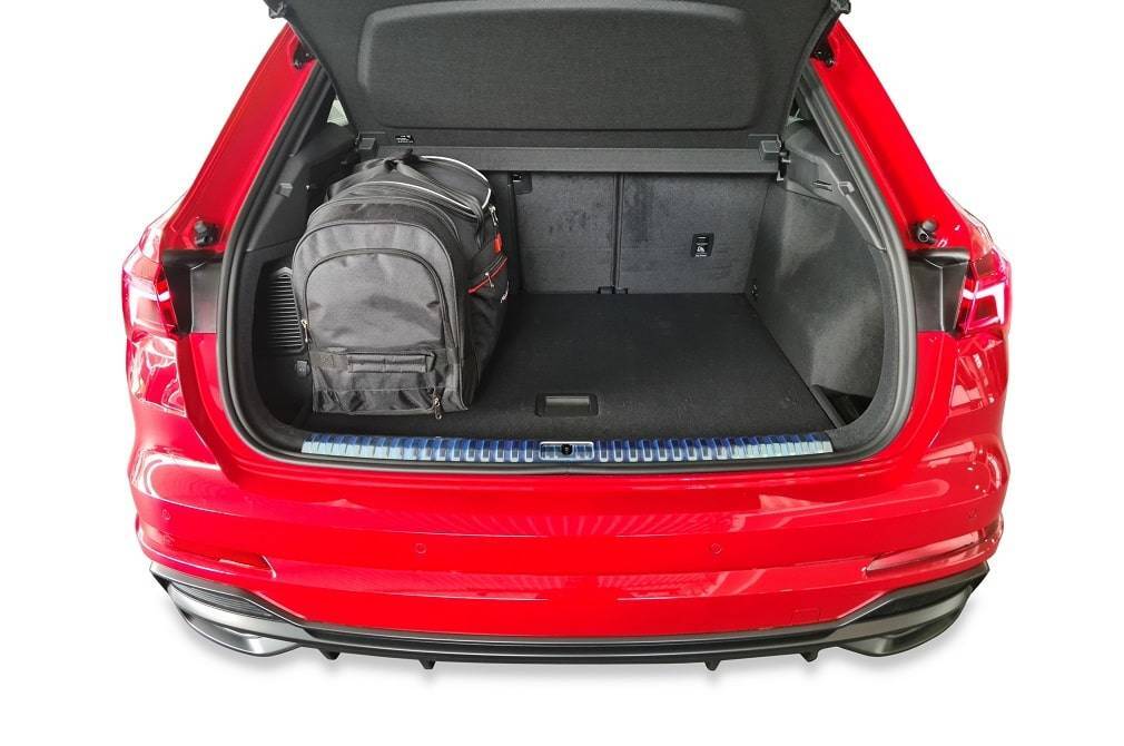Torby KJUST TROLLEY do Audi Q3 Plug-In Hybrid F3 — torby wyjmowane z bagażnika krok po kroku