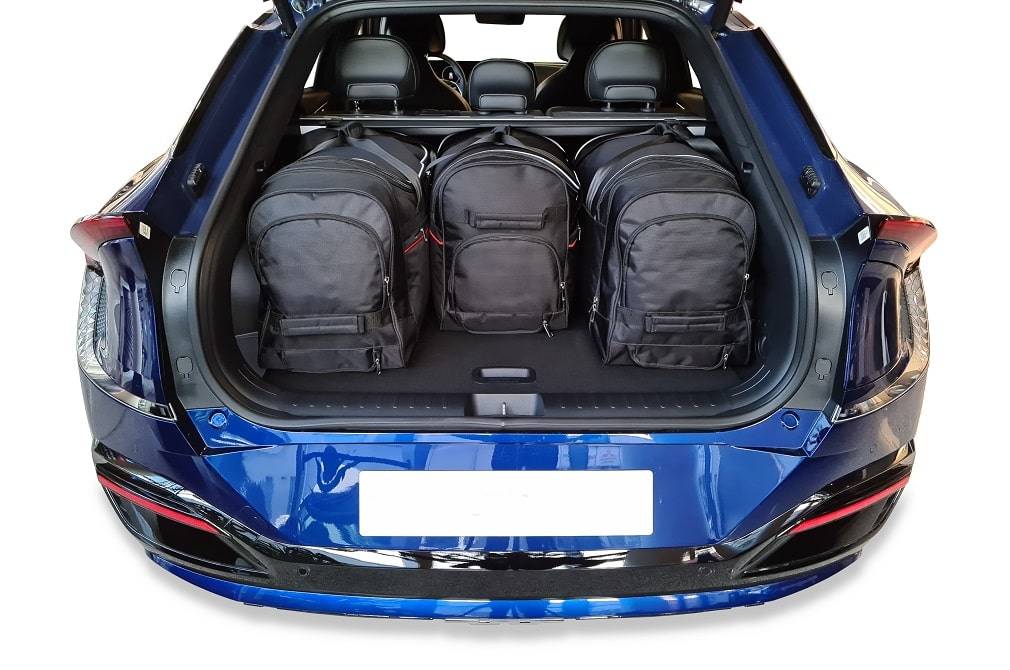 Torby KJUST AERO do Kia EV6 Electric I — torby wyjmowane z bagażnika krok po kroku