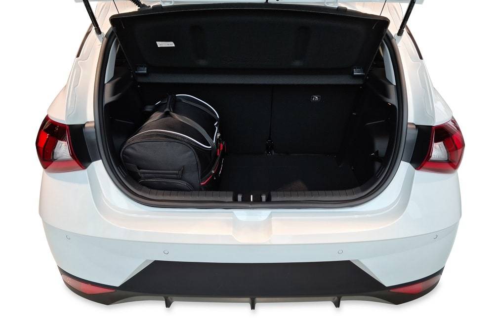 Torby KJUST AERO do Hyundai i20 Hatchback III — torby wyjmowane z bagażnika krok po kroku