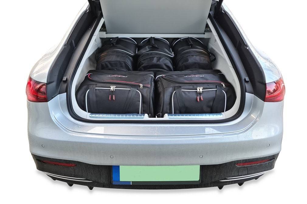 Torby KJUST SPORT do Mercedes-Benz EQS Electric V297 — zestaw ułożony w bagażniku