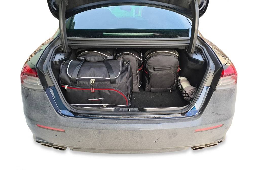 Torby KJUST AERO do Maserati Quattroporte II — torby wyjmowane z bagażnika krok po kroku