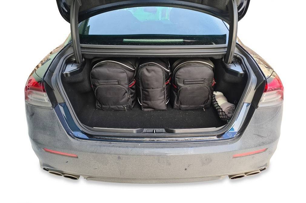 Torby KJUST AERO do Maserati Quattroporte II — torby wyjmowane z bagażnika krok po kroku