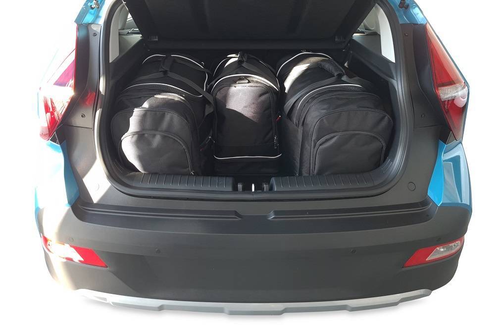 Torby KJUST AERO do Hyundai Bayon I — torby wyjmowane z bagażnika krok po kroku