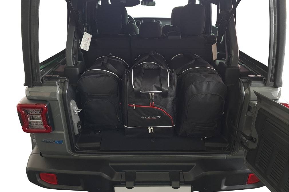 Torby KJUST SPORT do Jeep Wrangler Plug-In Hybrid IV (JL) — zestaw ułożony w bagażniku