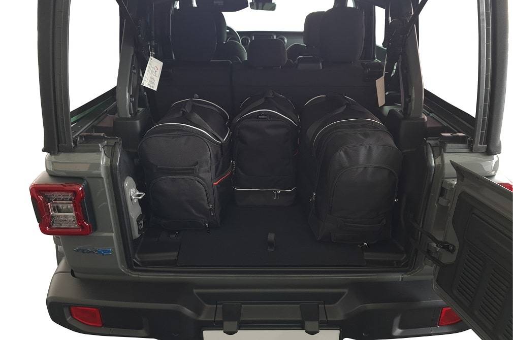Torby KJUST SPORT do Jeep Wrangler Plug-In Hybrid IV (JL) — torby wyjmowane z bagażnika krok po kroku