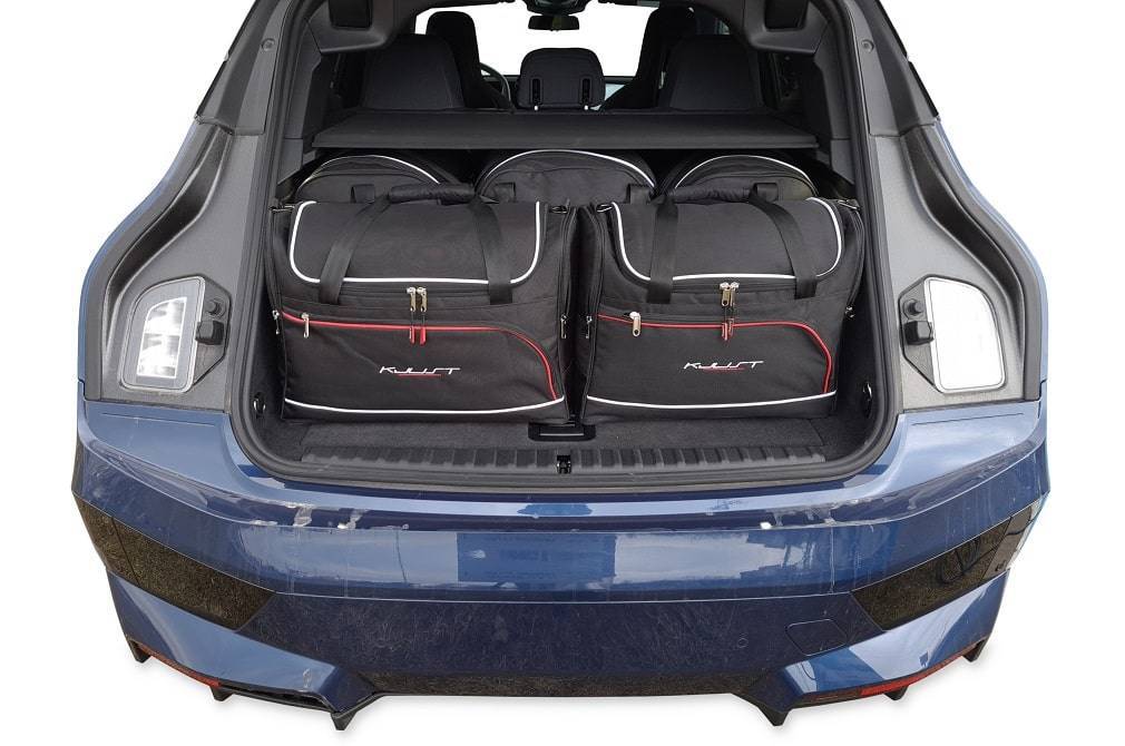 Torby KJUST AERO do BMW iX Electric I20 — zestaw ułożony w bagażniku