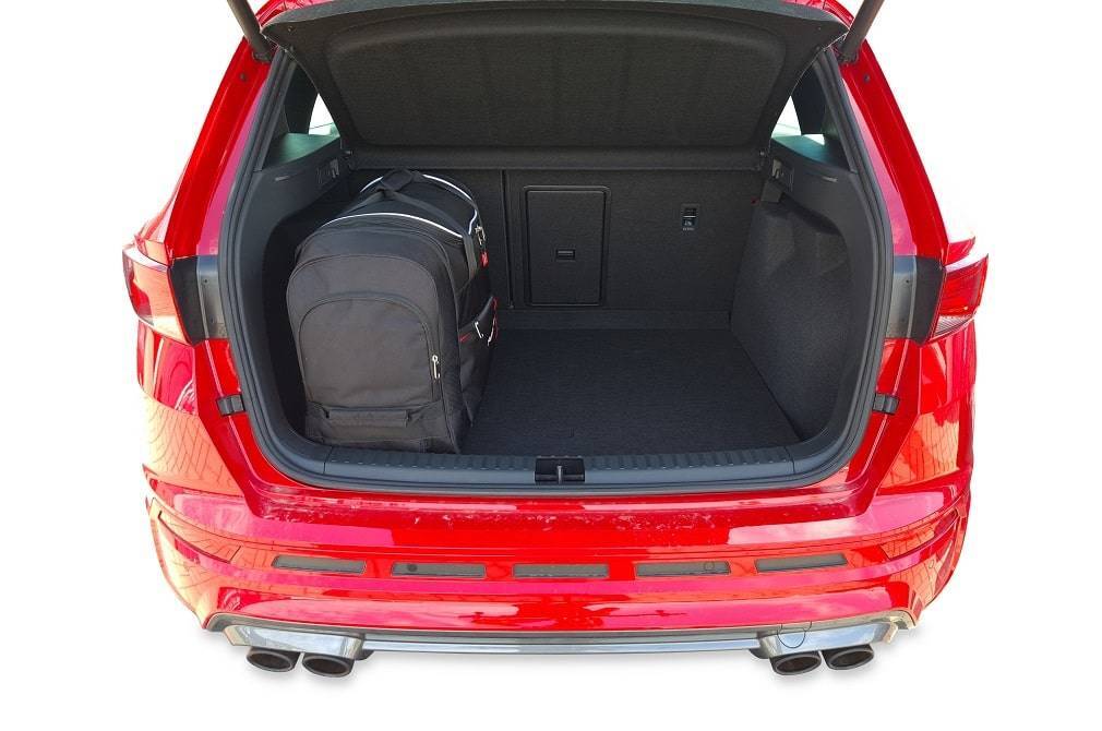 Torby KJUST TROLLEY do Cupra Ateca I — torby wyjmowane z bagażnika krok po kroku