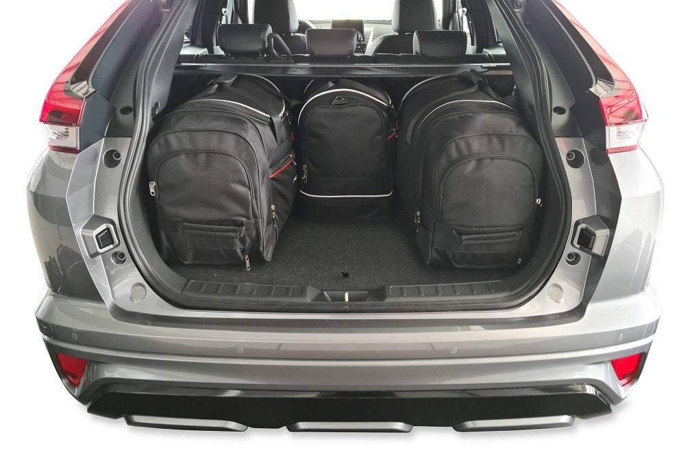 Torby KJUST SPORT do Mitsubishi Eclipse Cross Plug-In Hybrid I — torby wyjmowane z bagażnika krok po kroku