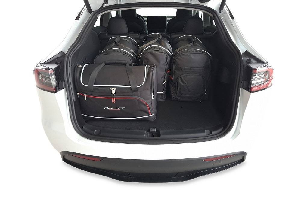 Torby KJUST AERO do Tesla Model Y I (5YJY) — torby wyjmowane z bagażnika krok po kroku