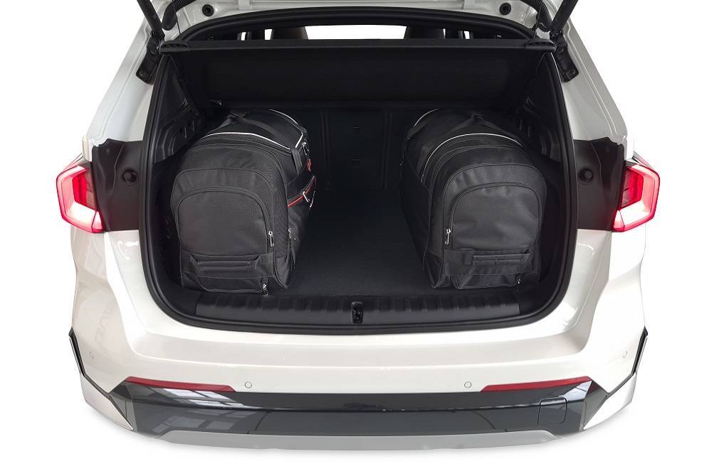 Torby KJUST TROLLEY do BMW X1 U11 — torby wyjmowane z bagażnika krok po kroku