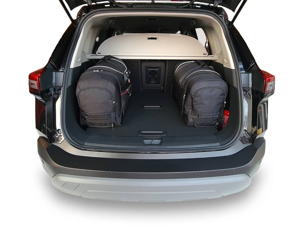 Torby KJUST AERO do Nissan X-Trail Mild Hybrid IV — torby wyjmowane z bagażnika krok po kroku