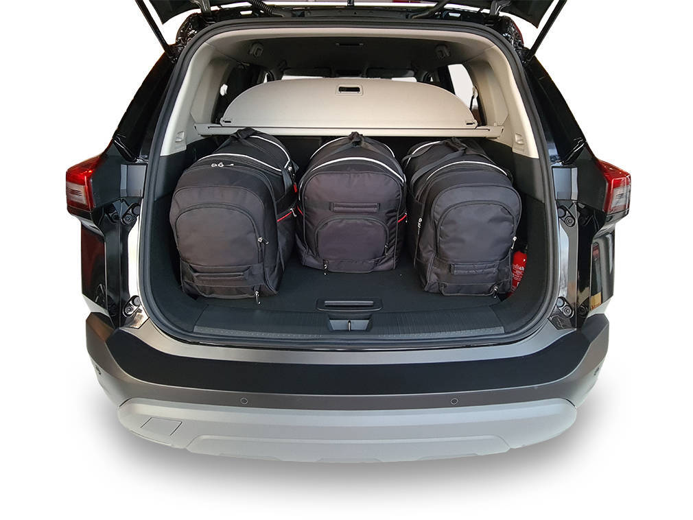 Torby KJUST AERO do Nissan X-Trail Hybrid IV — torby wyjmowane z bagażnika krok po kroku