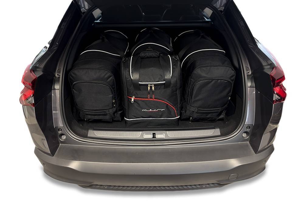 Torby KJUST SPORT do Citroen C5 X Liftback I — zestaw ułożony w bagażniku