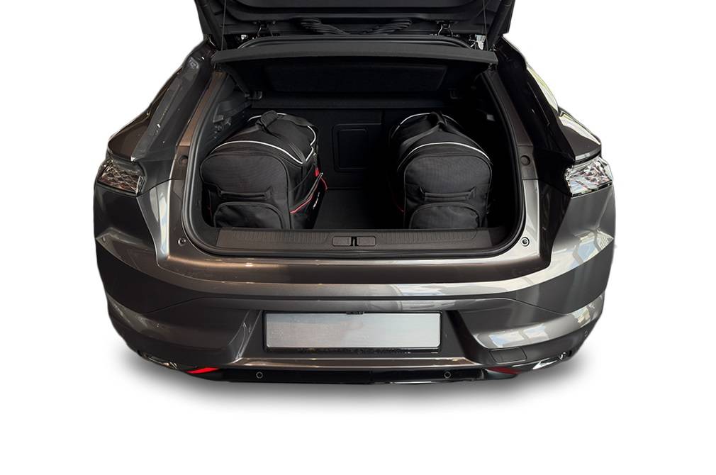 Torby KJUST SPORT do DS 4 II — torby wyjmowane z bagażnika krok po kroku