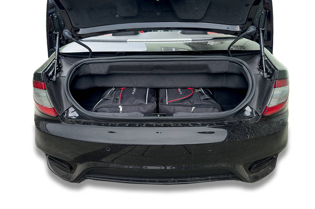 Torby KJUST AERO do Maserati GranCabrio I — zestaw ułożony w bagażniku