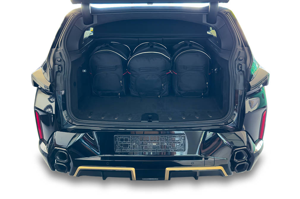 Torby KJUST SPORT do BMW XM Plug-In Hybrid G09 — torby wyjmowane z bagażnika krok po kroku