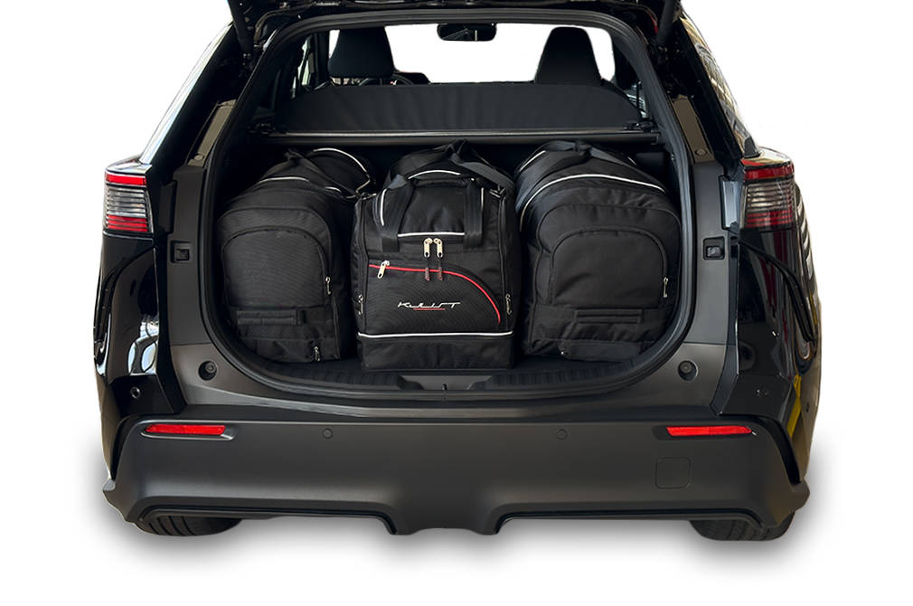 Torby KJUST SPORT do Toyota bZ4X Electric EA10 — zestaw ułożony w bagażniku