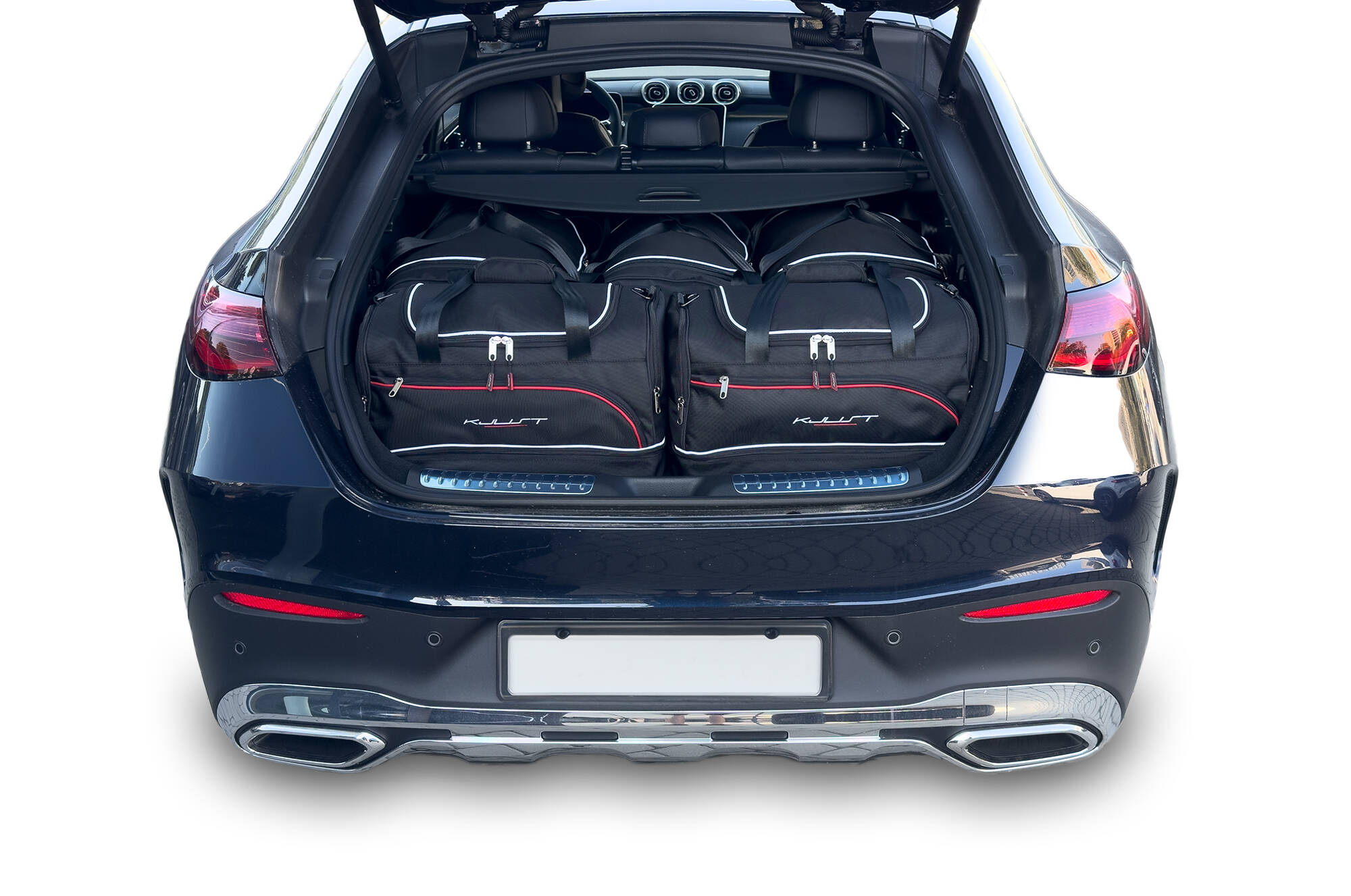 Torby KJUST SPORT do Mercedes-Benz GLC Coupe C254 — zestaw ułożony w bagażniku