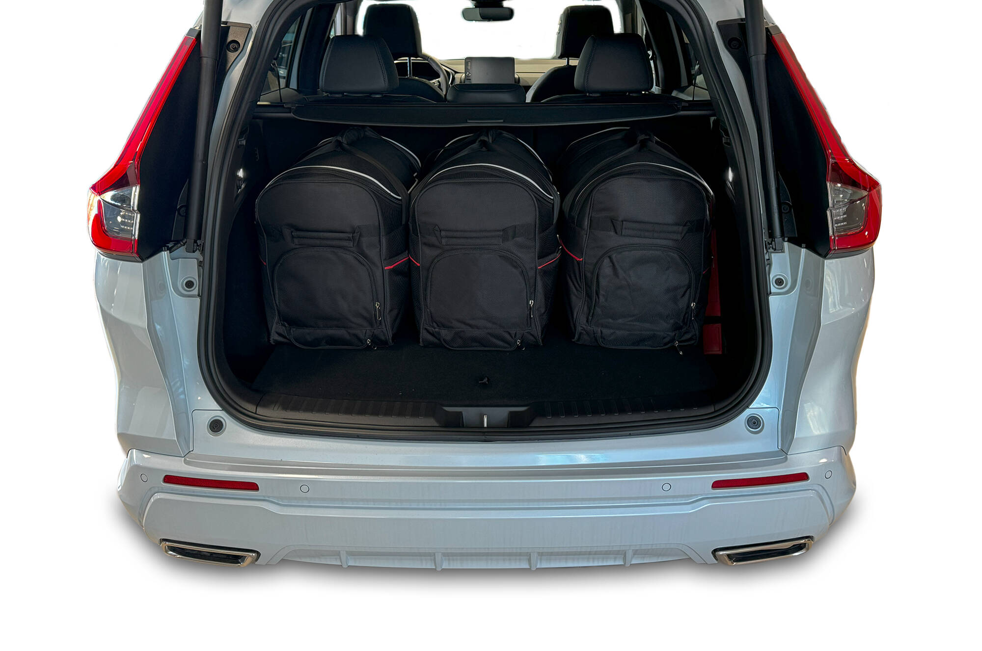 Torby KJUST SPORT do Honda CR-V Plug-In Hybrid VI — torby wyjmowane z bagażnika krok po kroku