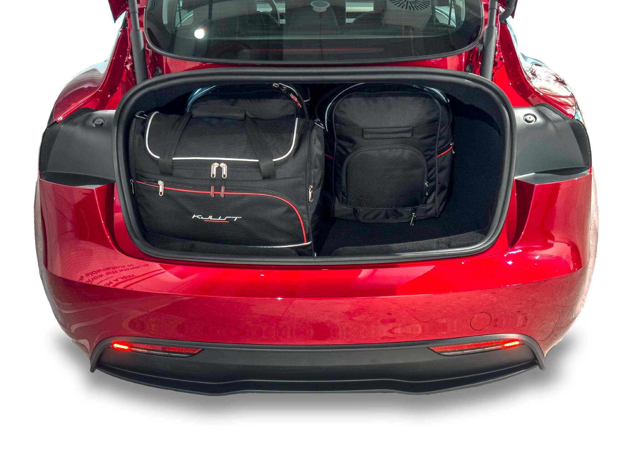 Torby KJUST AERO do Tesla Model 3 I (5YJ3) — torby wyjmowane z bagażnika krok po kroku