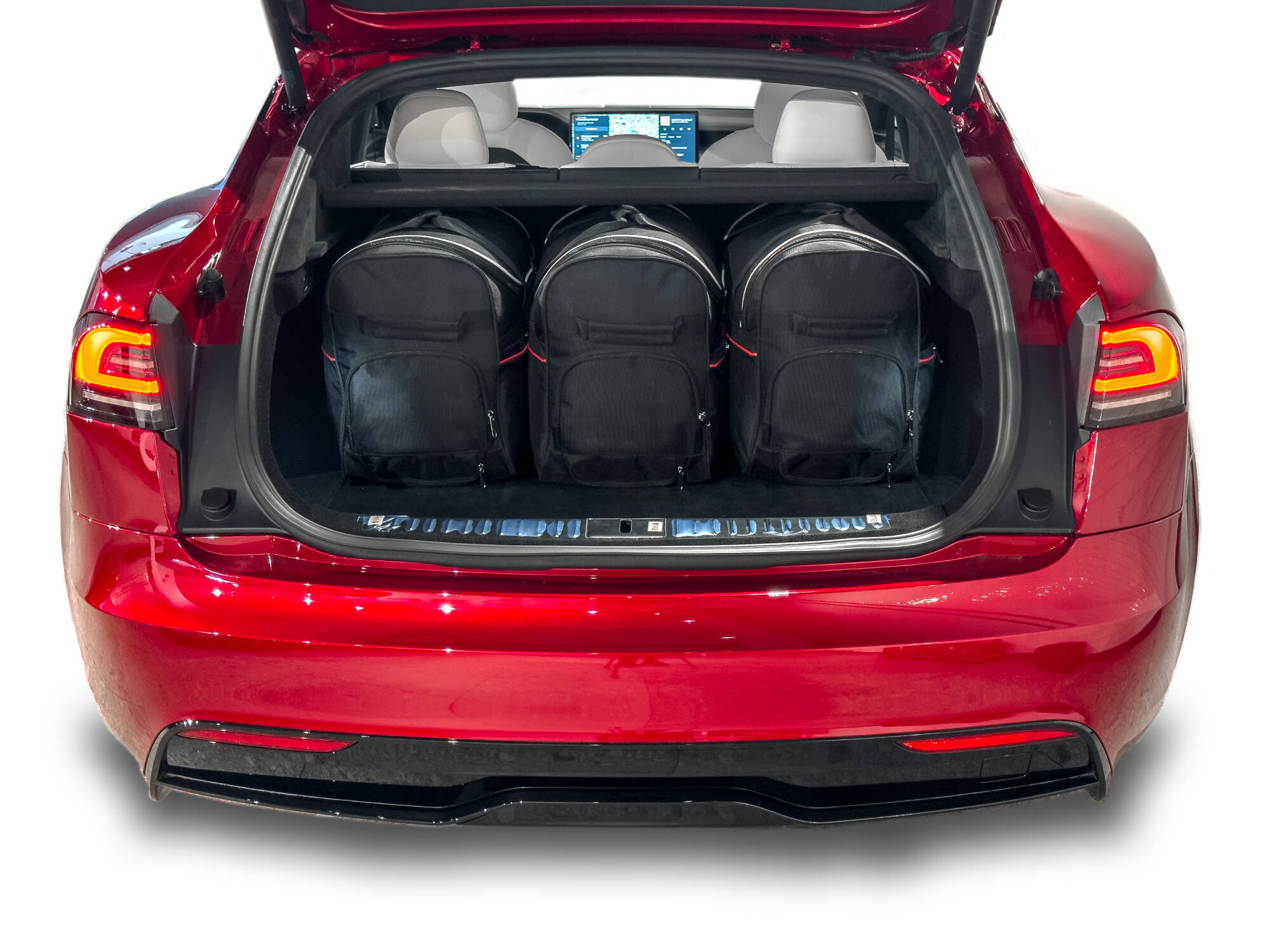 Torby KJUST SPORT do Tesla Model S I (5YJS) — torby wyjmowane z bagażnika krok po kroku