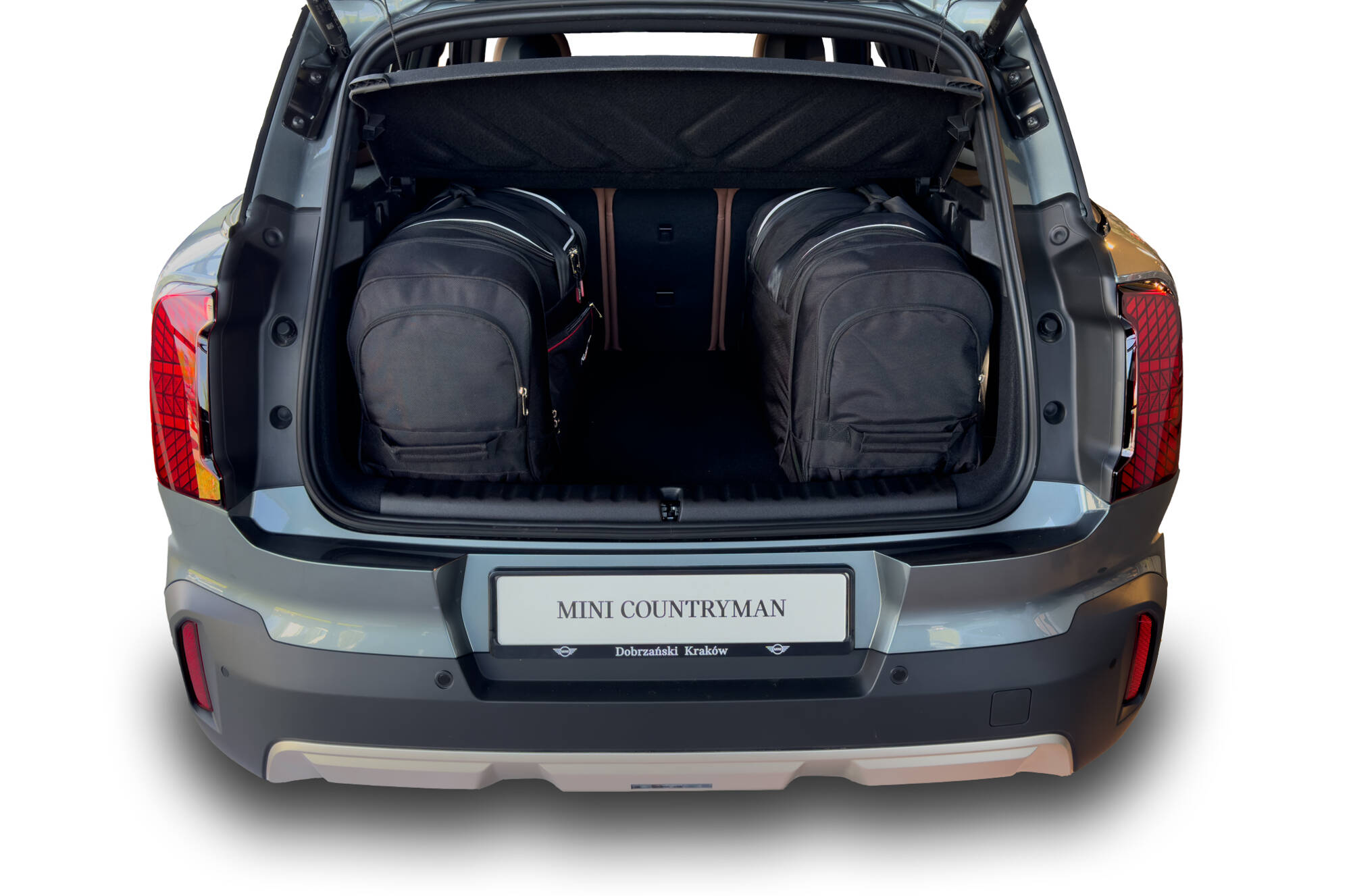 Torby KJUST TROLLEY do Mini Countryman U25 — torby wyjmowane z bagażnika krok po kroku