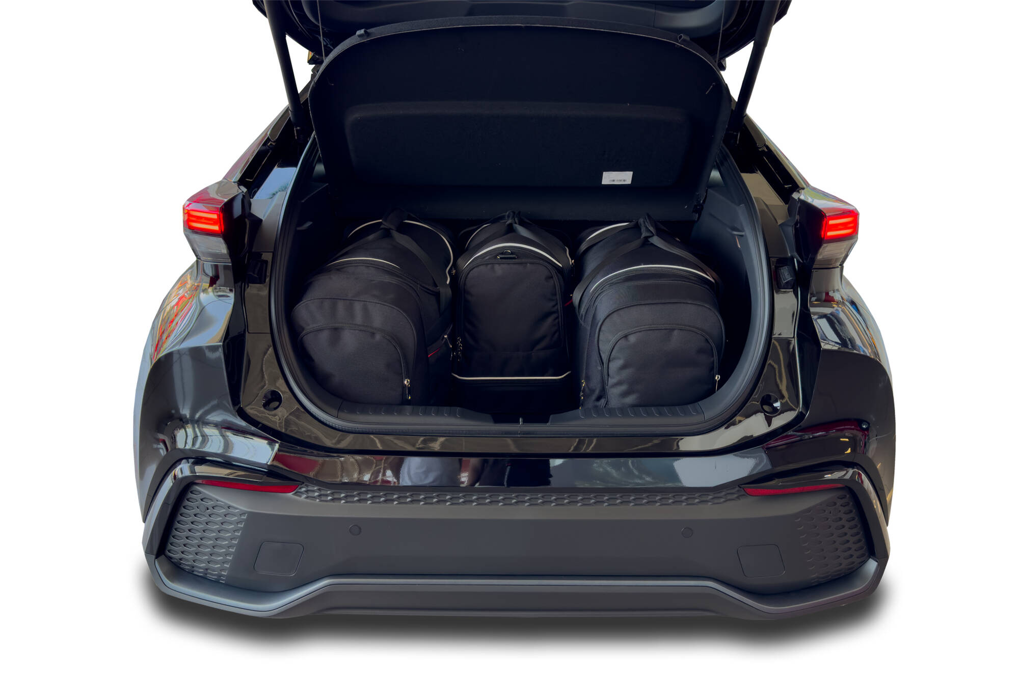 Torby KJUST AERO do Toyota C-HR Hybrid AX20 — torby wyjmowane z bagażnika krok po kroku