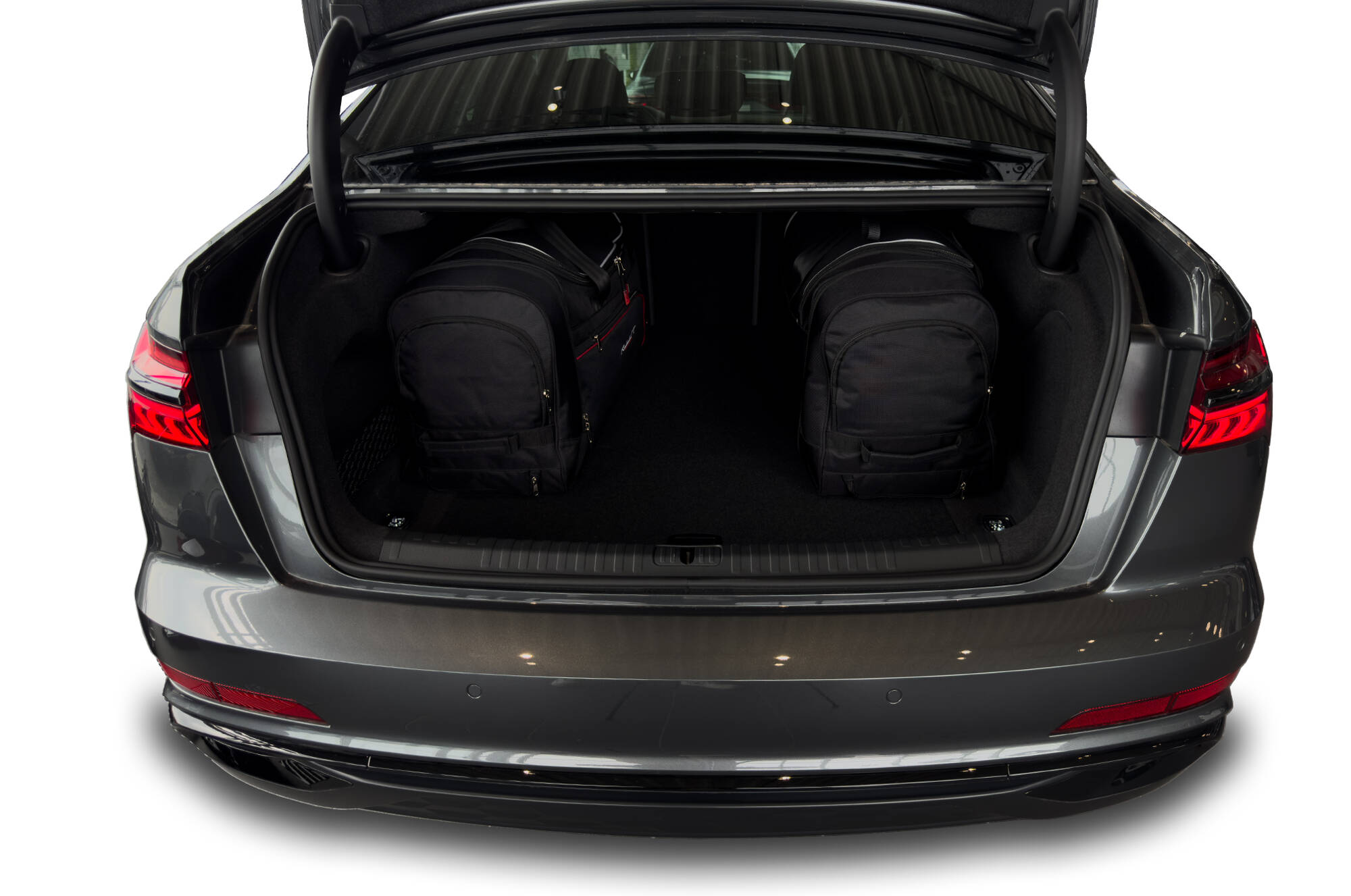 Torby KJUST AERO do Audi A6 / S6 Limousine C8 — torby wyjmowane z bagażnika krok po kroku