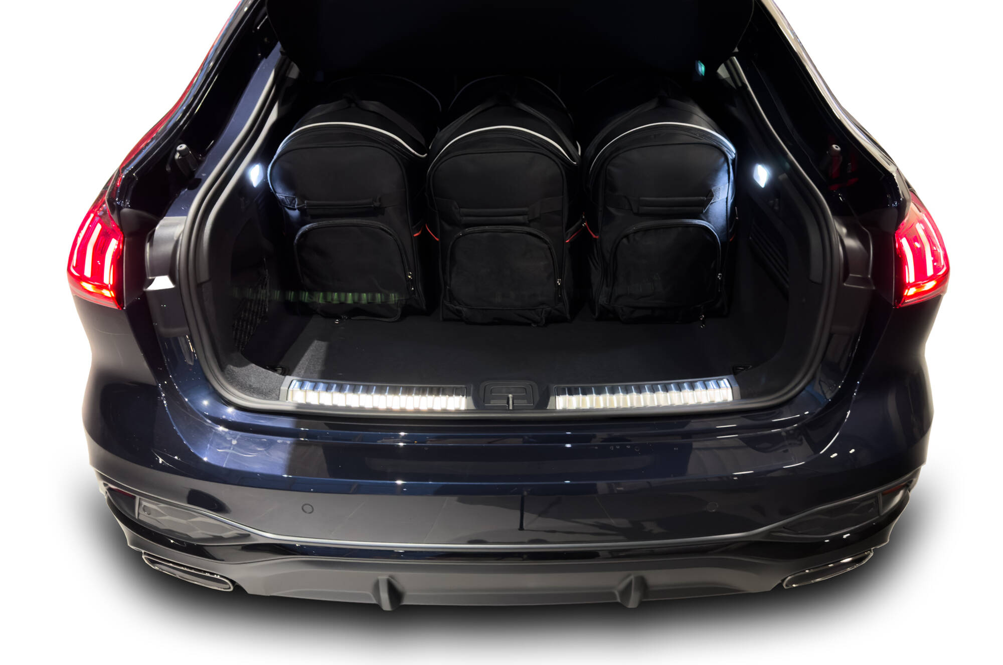 Torby KJUST AERO do Audi A5 / S5 Limousine B10 — torby wyjmowane z bagażnika krok po kroku