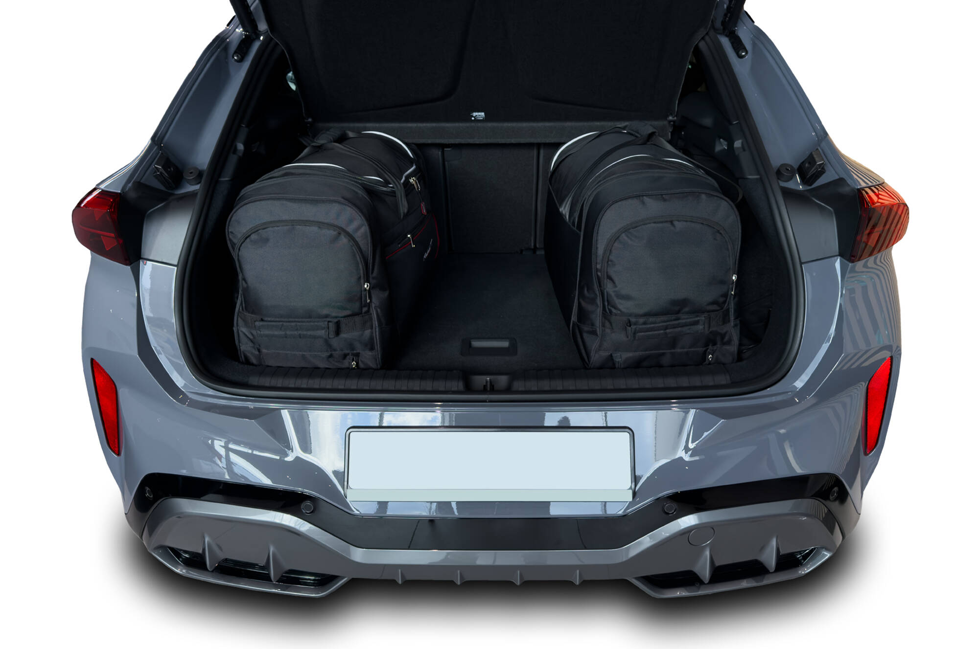 Torby KJUST AERO do Cupra Terramar Plug-In Hybrid I — torby wyjmowane z bagażnika krok po kroku