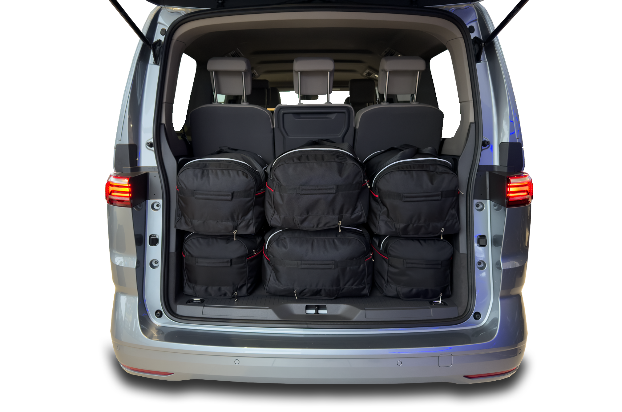 Torby KJUST TROLLEY do Volkswagen Multivan L2 T7 — zestaw ułożony w bagażniku