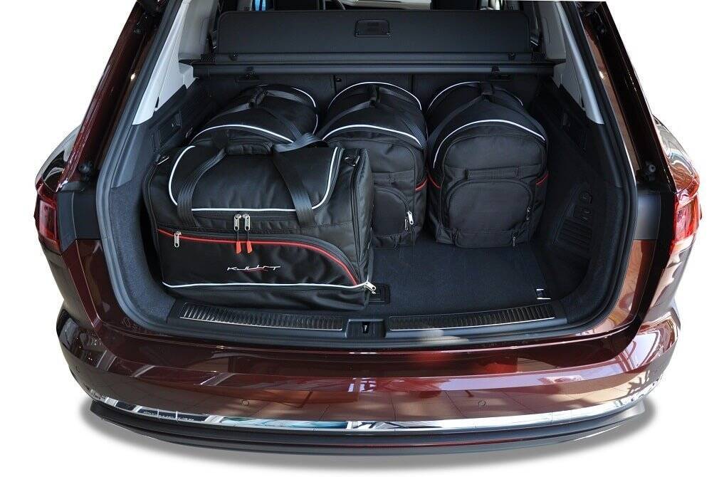 Torby KJUST SPORT do Volkswagen Touareg Plug-In Hybrid III (CR) — torby wyjmowane z bagażnika krok po kroku