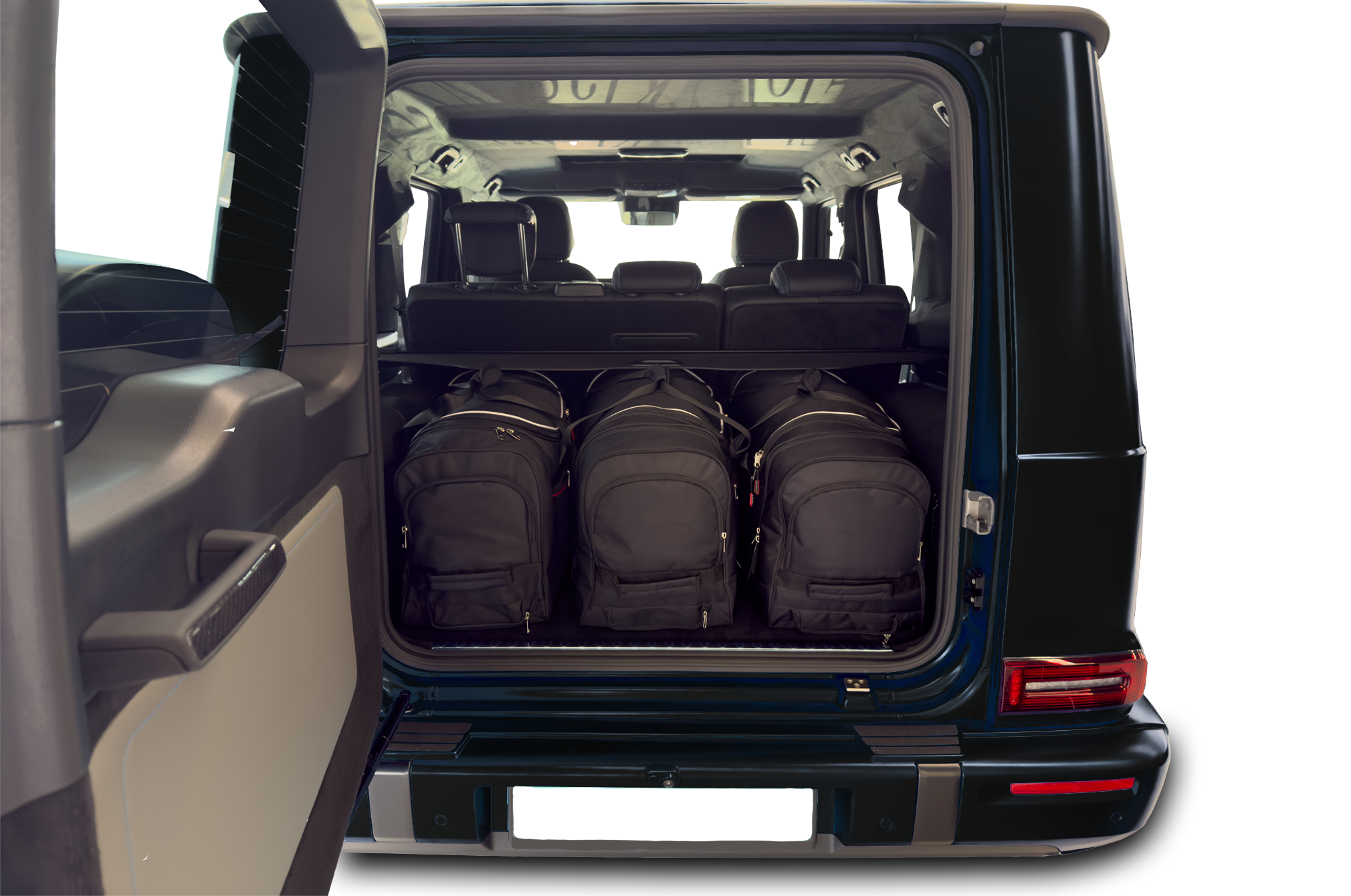 Torby KJUST TROLLEY do Mercedes-Benz G W464 — zestaw ułożony w bagażniku