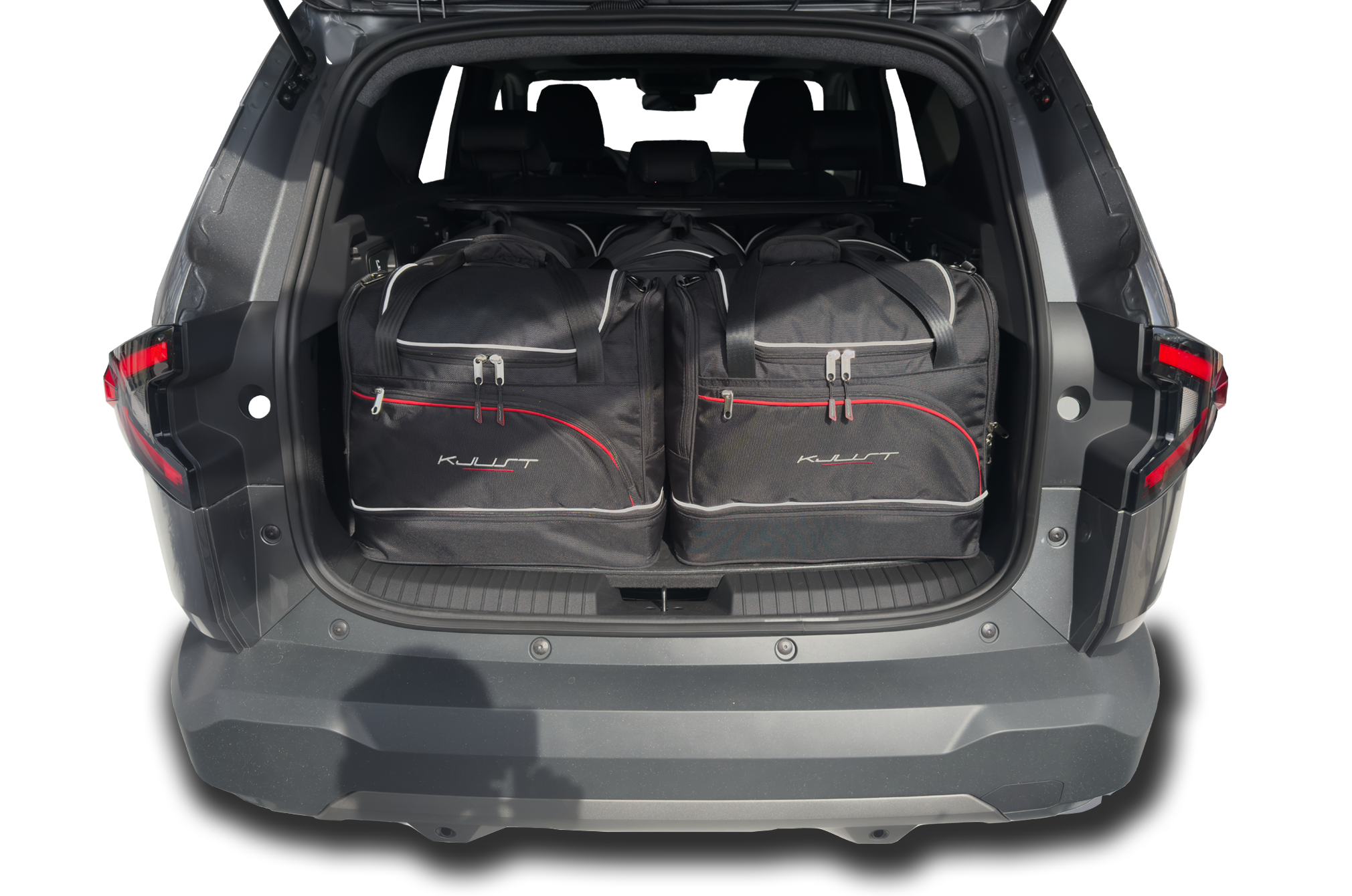 Torby KJUST SPORT do Dacia Bigster Hybrid I — zestaw ułożony w bagażniku