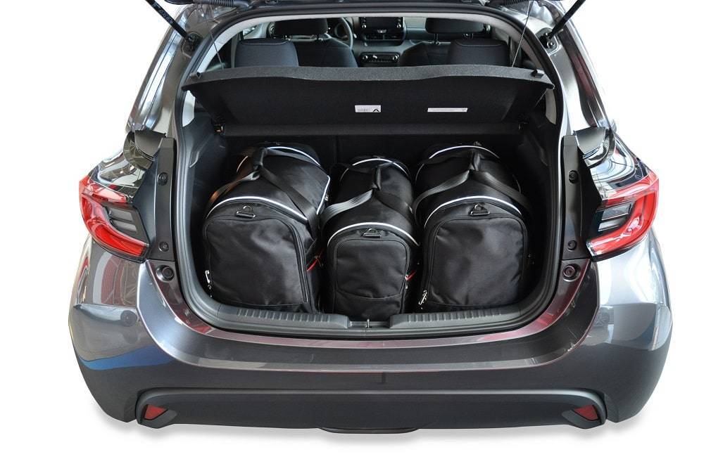 Torby KJUST AERO do Mazda 2 Hybrid IV (XP21) — zestaw ułożony w bagażniku