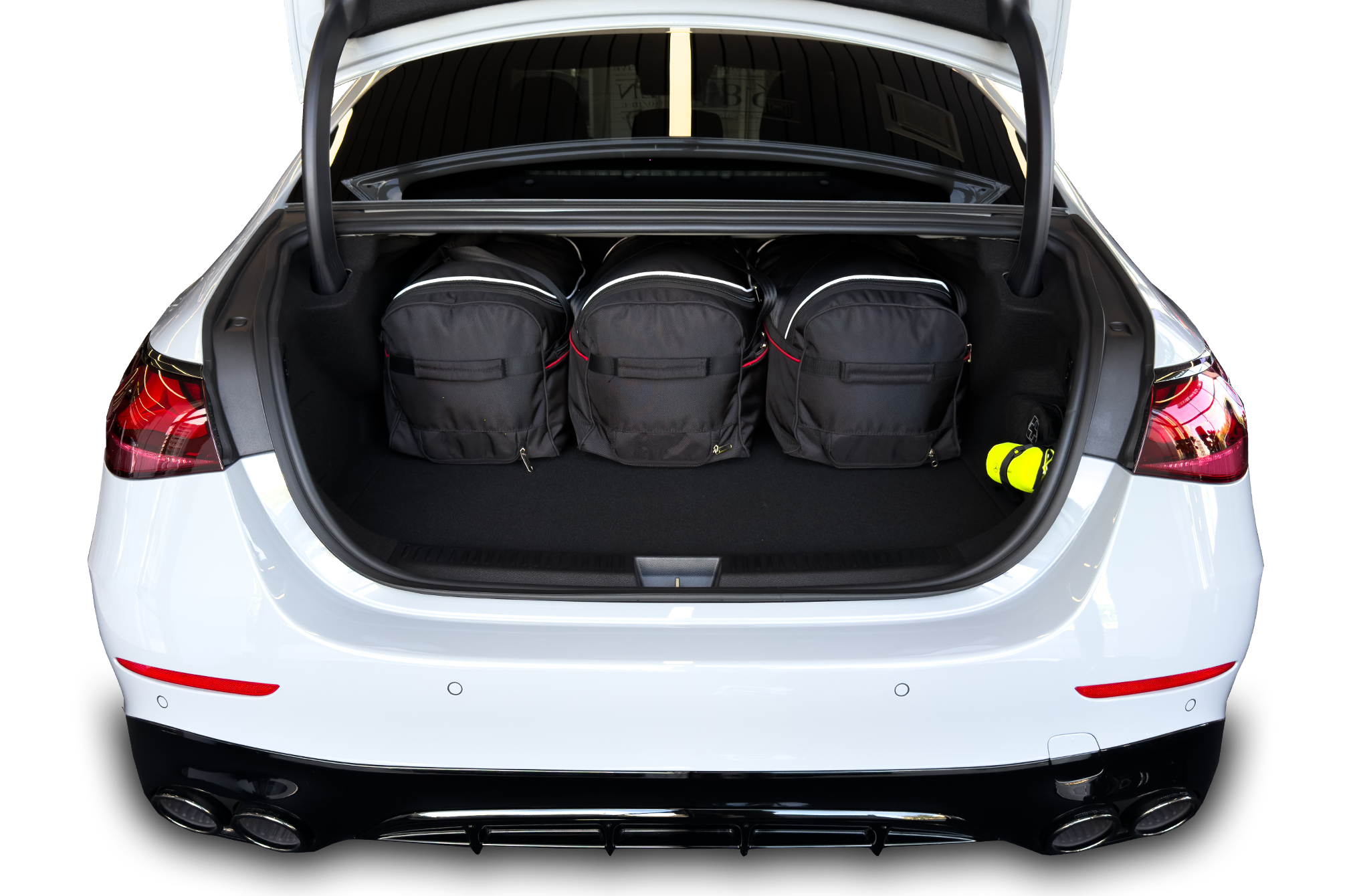 Torby KJUST SPORT do Mercedes-Benz E Limousine Plug-In Hybrid S214 — torby wyjmowane z bagażnika krok po kroku