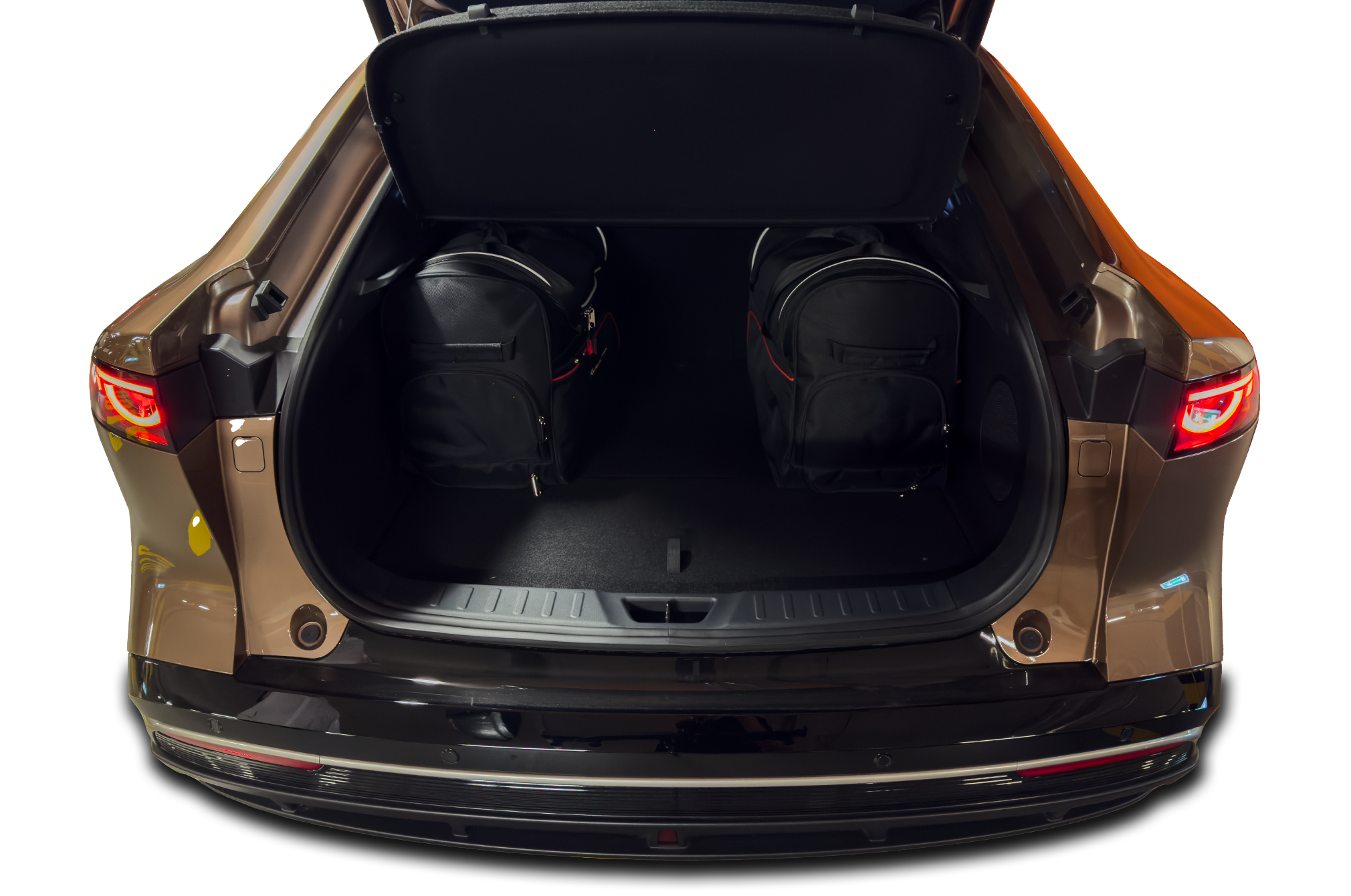 Torby KJUST SPORT do Mazda 6e Liftback Electric I — torby wyjmowane z bagażnika krok po kroku