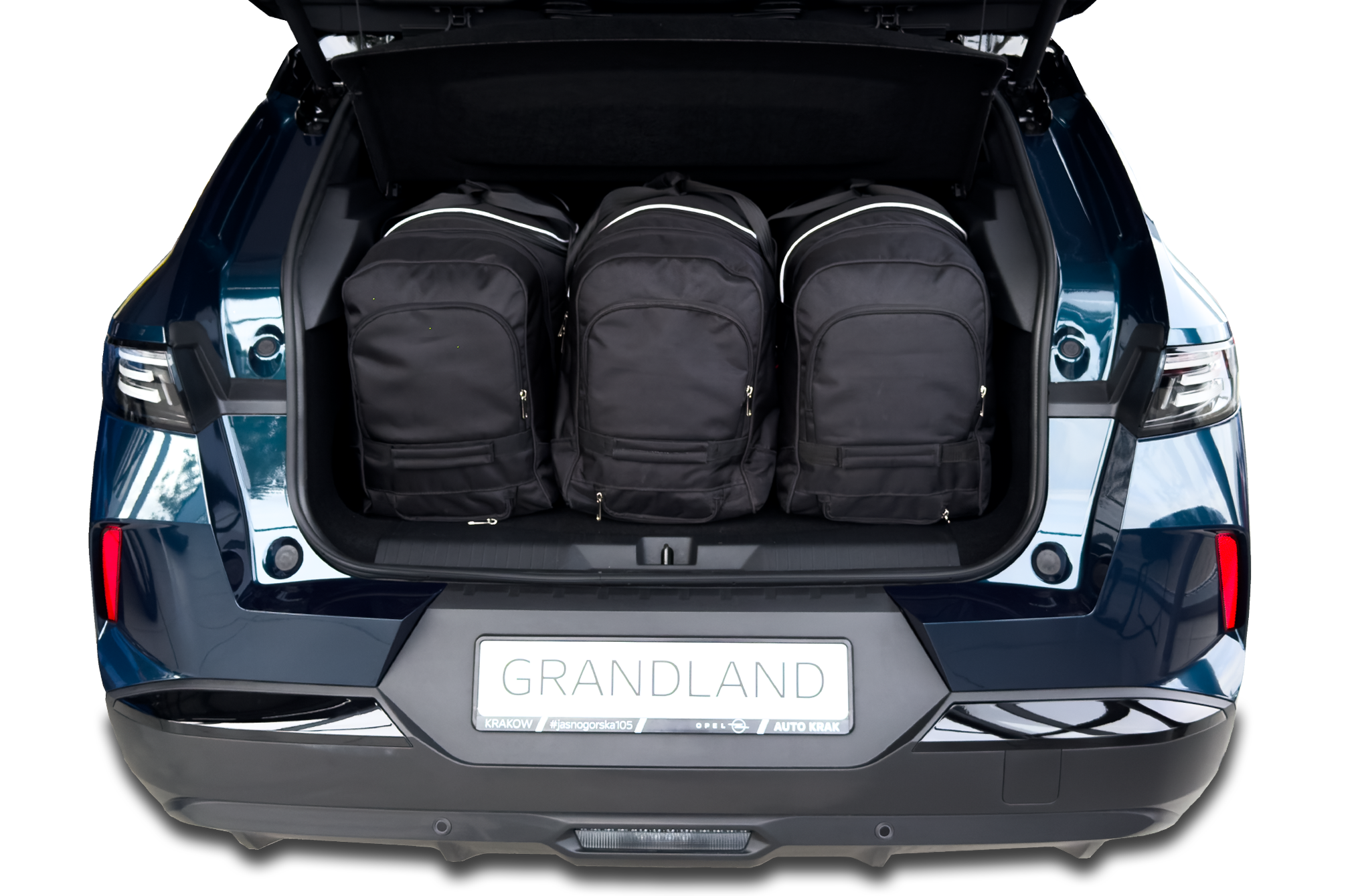 Torby KJUST TROLLEY do Opel Grandland Hybrid B — zestaw ułożony w bagażniku