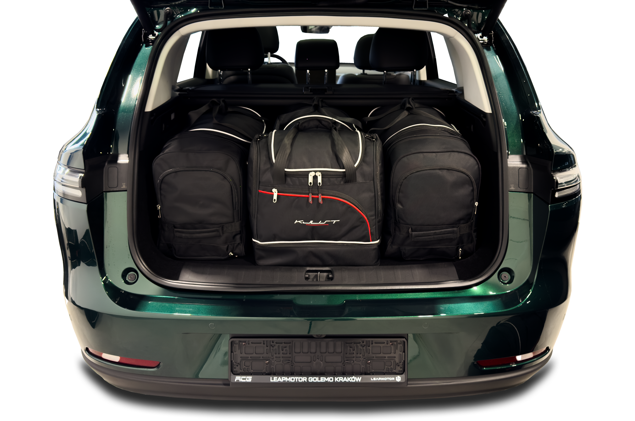 Torby KJUST SPORT do Leapmotor C10 Electric I — zestaw ułożony w bagażniku