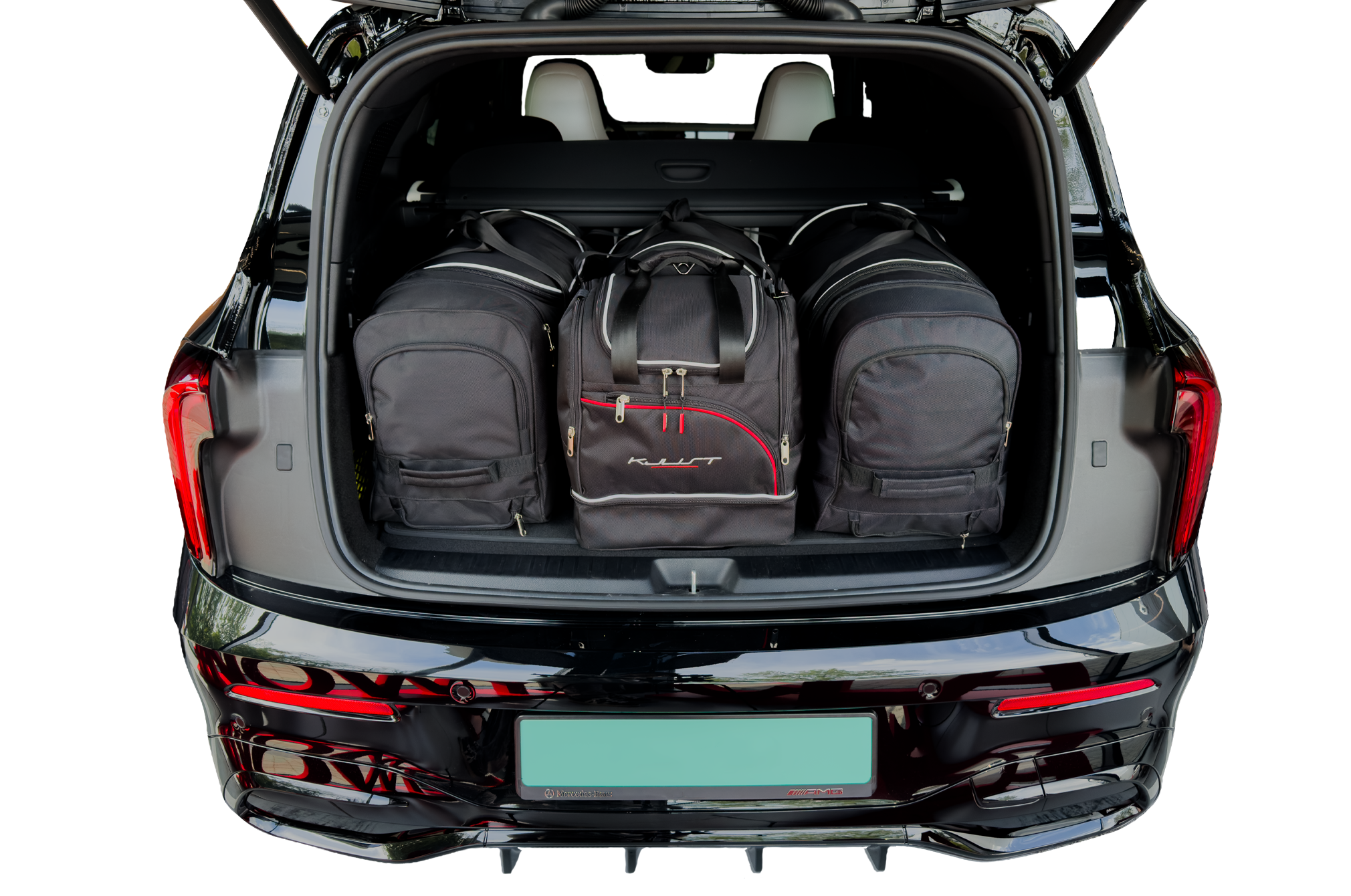 Torby KJUST SPORT do Mercedes-Benz GLB Electric X244 — zestaw ułożony w bagażniku